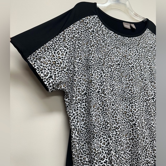 Chico's Black Women's Top SZ XL 3 animal print short sleeves banded waistband. - Picture 3 of 7